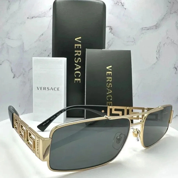 Versace Sunglasses Gold Rectangle Metal Logo Black Retro Italy 100% Authentic - Picture 12 of 16